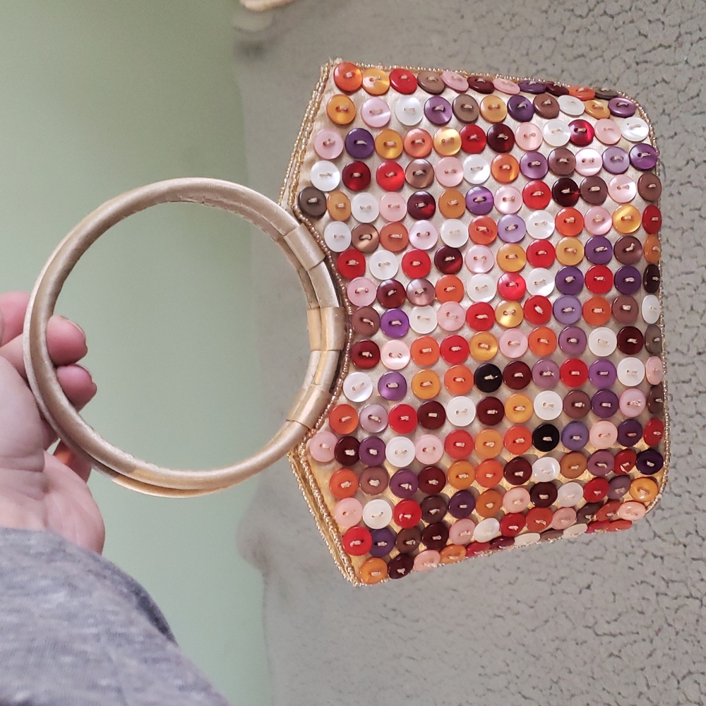 K.C.MALHAN button purse